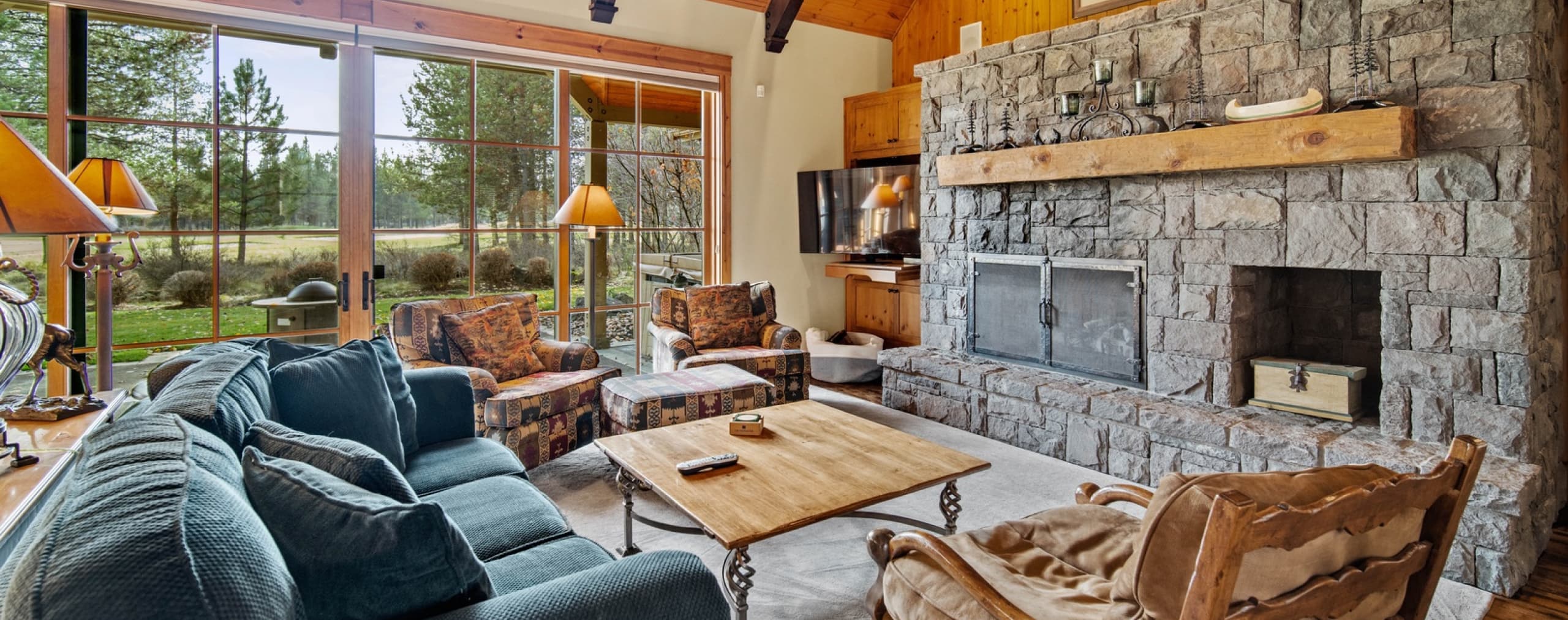 osprey pointe living room
